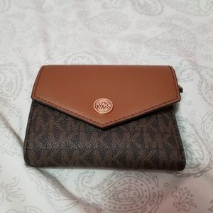 Michael kors tri fold wallet